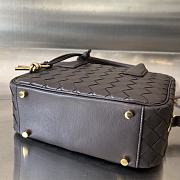 Bottega Veneta Mini Sardine Bag Brown Size 23.5 x 17.5 x 9 cm - 4