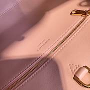 Burberry TB Grainy Leather Satchel Bag Pink Size 32.5 x 12 × 24 cm - 6