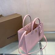 Burberry TB Grainy Leather Satchel Bag Pink Size 32.5 x 12 × 24 cm - 3