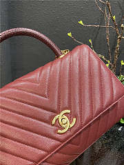 Chanel Cocco Chevrons Pattern Grained Calfskin Gold Metal Burgundy Size 18 × 29 × 12 cm - 6