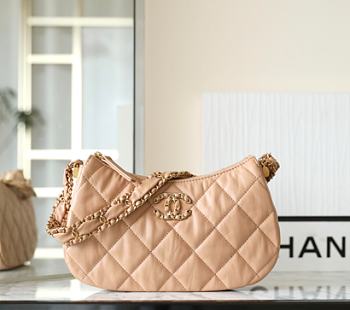 Chanel Underarm Bag Beige Size 23 x 13.5 x 5 cm