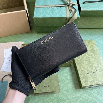 Gucci Zip Around Wallet With Gucci Script In Black Leather Size 20 x 12.5 x 4 cm