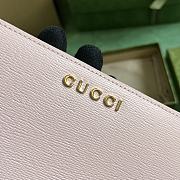 Gucci Zip Around Wallet With Gucci Script In Pink Leather Size 20 x 12.5 x 4 cm - 2