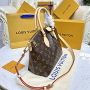 Louis Vuitton LV Boétie Handbag M45986 Small Size 25 x 23 x 14 cm - 5