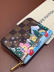 Louis Vuitton Leather Folding Wallet Size 11 x 8.5 x 2 cm - 1