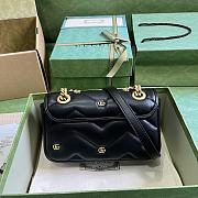 Gucci GG Marmont Small Shoulder Bag Black Size 26 x 15 x 7 cm - 4