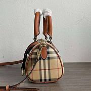 Burberry Mini Check Bowling Bag Brown Size 18.5 x 11 x 12 cm - 4