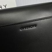 Givenchy Small Leather 4G Crossbody Bag Black Size 21 x 15 x 6 cm - 3