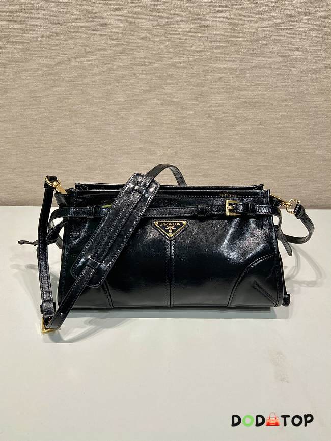 Prada Black Small Leather Shoulder Bag Size 26 x 14 x 12 cm - 1