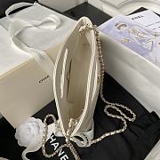 Chanel Mini 31 Bag White Size 17.5 × 20.5 cm - 6