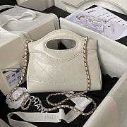 Chanel Mini 31 Bag White Size 17.5 × 20.5 cm - 4