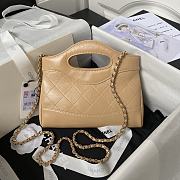 Chanel Mini 31 Bag Beige Size 17.5 × 20.5 cm - 4