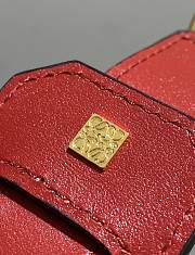 Loewe Leather Puzzle Top-Handle Red Size 29 x 12 x 19 cm - 3