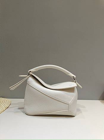 Loewe Puzzle Mini White Bag Size 18 x 8 x 12 cm