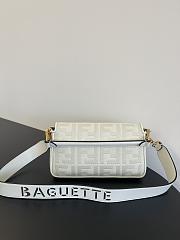Fendi Baguette in White Limited Size 26 x 13 x 6 cm - 6