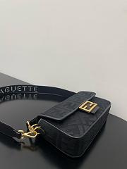 Fendi Baguette in Black Limited Size 26 x 13 x 6 cm - 6