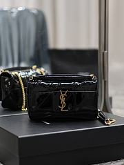 YSL Chain Bag Patent Leather Black Size 20 × 12.5 × 6.5 cm - 1