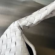 Bottega Veneta Large Hop Hobo Suede Shoulder Bag White Size 54 x 24 x 13 cm - 2