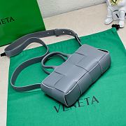 Bottega Veneta Mini East-West Arco Tote Handbag Size 22 x 11 x 5.5 cm - 5
