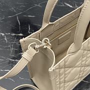 Dior Saddle Shoulder Pouch Beige Size 26 cm - 4