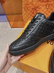 Louis Vuitton LV Rivoli Sneaker Black  - 4