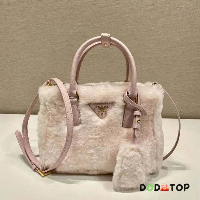 Prada Galleria Shearling Mini Bag Pink Size 14.5 x 9.5 x 20 cm - 1