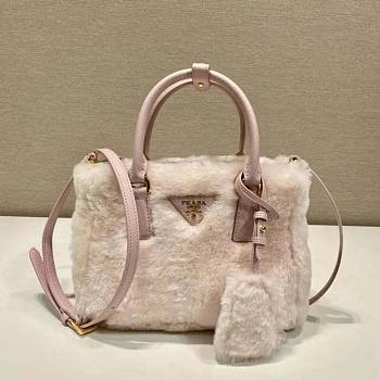 Prada Galleria Shearling Mini Bag Pink Size 14.5 x 9.5 x 20 cm