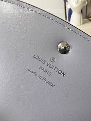 Louis Vuitton LV Iris Compact Wallet Mahina M82517 Size 12 x 9 x 3 cm - 4