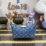 Louis Vuitton Hills Pochette Monogram Denim M82949 Size 20 x 6 x 16 cm - 1