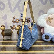 Louis Vuitton LV CarryAll MM Monogram Denim M46855 Size 39 x 30 x 15 cm - 6
