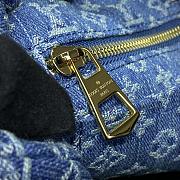 Louis Vuitton LV CarryAll MM Monogram Denim M46855 Size 39 x 30 x 15 cm - 5