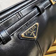 Prada Black Small Leather Shoulder Bag 01 Size 26 x 14 x 12 cm - 2