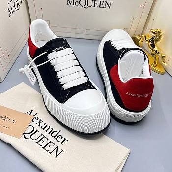 Alexander Mcqueen Panelled Lace-Up Sneakers
