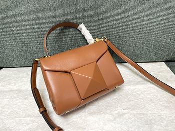 Valentino Garavani One Stud Leather Bag Brown Size 20 x 13 x 8.5 cm