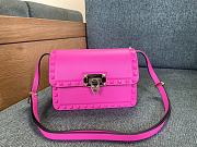  Valentino Garavani Rockstud 23 Small Bag In Pink Size 18.5 x 12 x 8 cm - 1