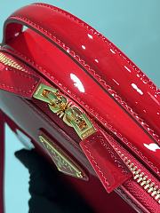 Prada Patent Leather Top-Handle Bag Red Size 17.5 x 10.5 x 4.5 cm - 4