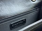 Chanel Postman Flap Bag Size 14 x 19 x 6 cm - 4