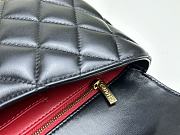 Chanel Clutch Pearl Bag Size 30 x 15 x 4 cm - 4
