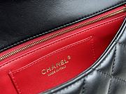 Chanel Clutch Pearl Bag Size 30 x 15 x 4 cm - 2
