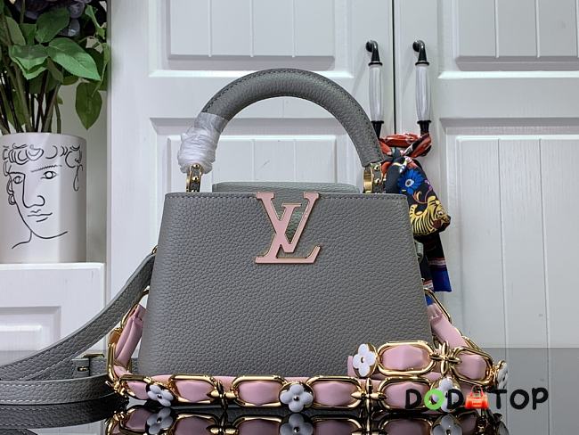  Louis Vuitton LV M56071 Capucines Mini Handbag Taro Purple Size 21 x 14 x 8 cm - 1
