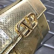  Valentino Garavani Snakeskin Vsling Top-Handle Bag Size 19 cm - 2