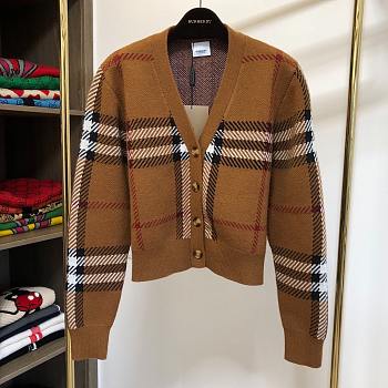 Burberry Sweater 01