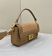 Fendi Baguette Bag In Sand And Brown Size 27 x 6.5 x 15 cm - 4