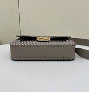Fendi Baguette Bag In Sand And Black Size 27 x 6.5 x 15 cm - 2