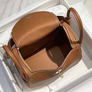 Hermes Lindy 26 in Clemence Leather Brown Size 26 x 18 x 14 cm - 5