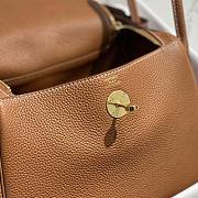 Hermes Lindy 26 in Clemence Leather Brown Size 26 x 18 x 14 cm - 3