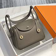 Hermes Lindy 26 in Clemence Leather Gray Gold Hardware Size 26 x 18 x 14 cm - 1