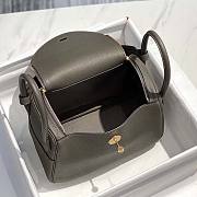Hermes Lindy 26 in Clemence Leather Gray Gold Hardware Size 26 x 18 x 14 cm - 6