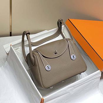 Hermes Lindy 26 in Clemence Leather Gray Silver Hardware Size 26 x 18 x 14 cm