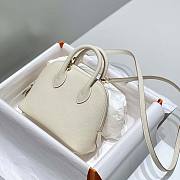 Hermes  Bolide 1923 Bag in Epsom Calfskin Beige Size 18 x 15 x 8 cm  - 4